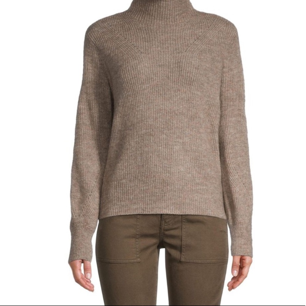 Max Studio Turtleneck Sweater